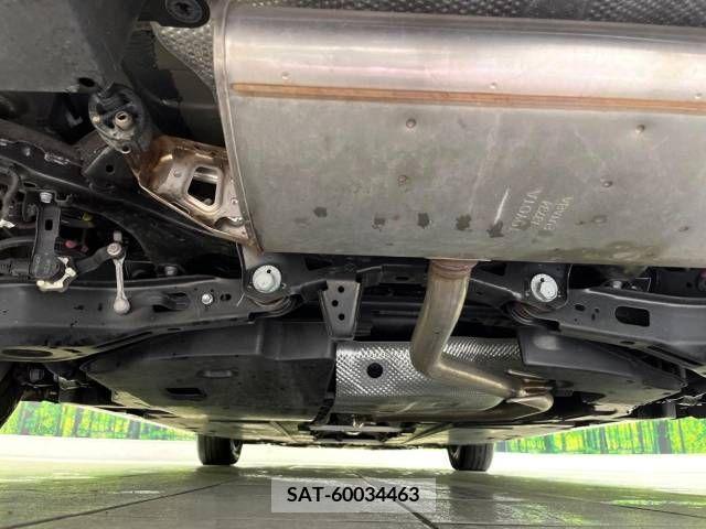 Toyota PRIUS 2019-07 229896-19