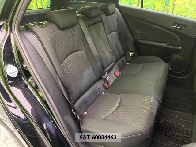 Toyota PRIUS 2019-07 229896-9