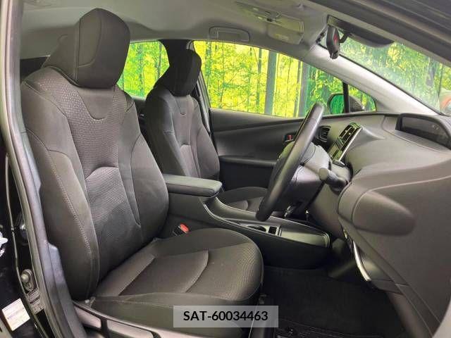 Toyota PRIUS 2019-07 229896-8