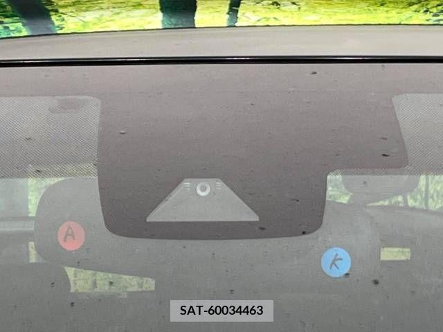 Toyota PRIUS 2019-07 229896-3