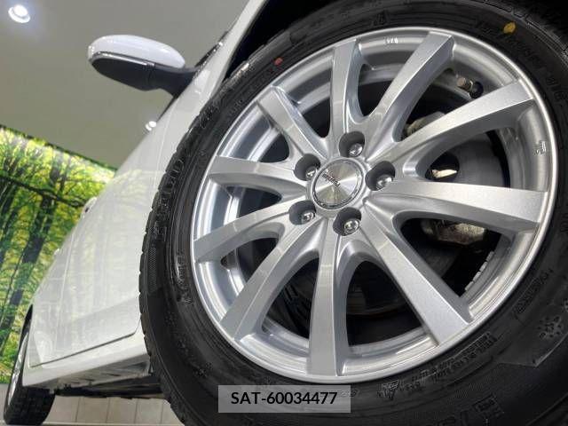 Toyota PRIUS 2019-07 366335-13