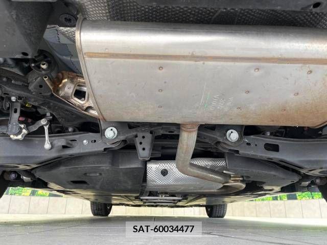 Toyota PRIUS 2019-07 366335-19