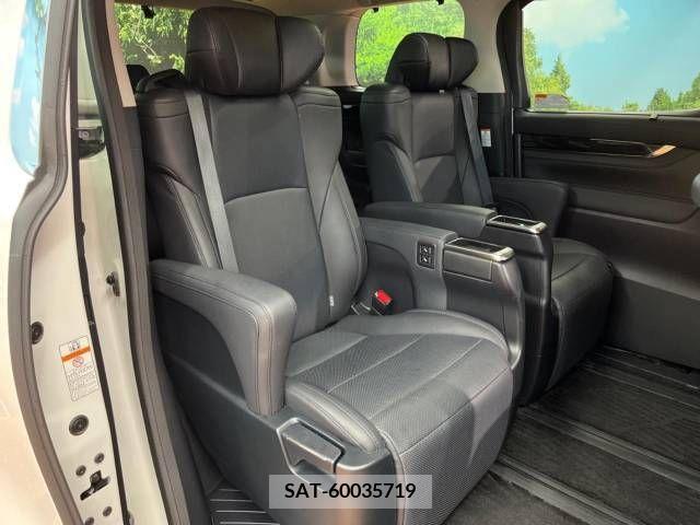 Toyota ALPHARD 2022-04 299545-12
