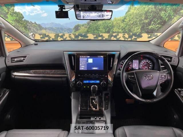 Toyota ALPHARD 2022-04 299545-1