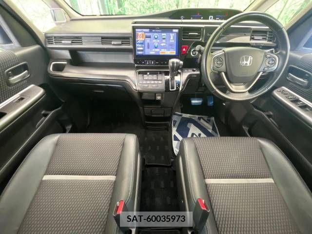 Honda STEP WGN 2016-02 286213-1