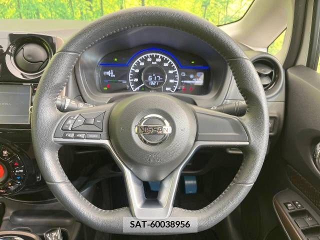 Nissan NOTE 2016-12 280104-11