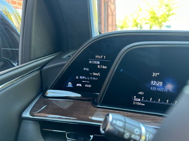 Cadillac ESCALADE 2022-12 9480-4