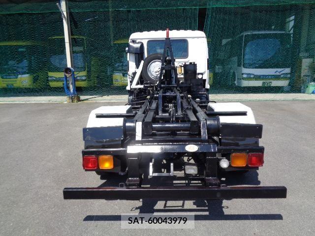 Isuzu FORWARD 2004-01 360520-5