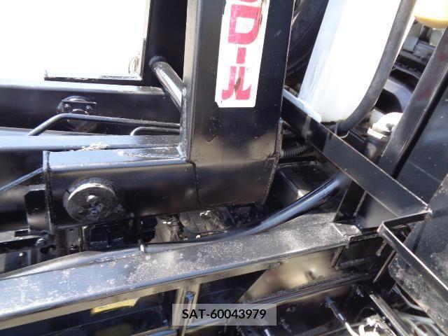Isuzu FORWARD 2004-01 360520-13