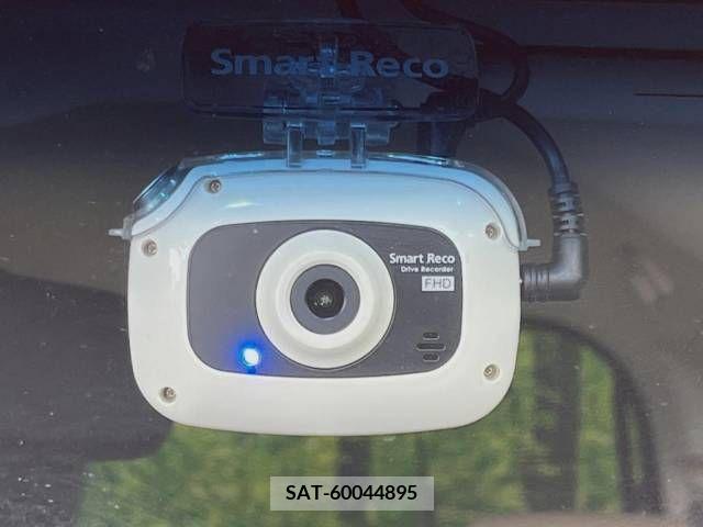 Honda N BOX 2019-04 364456-7