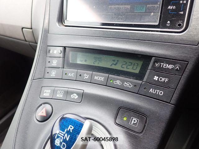 Toyota PRIUS 2009-06 282226-17