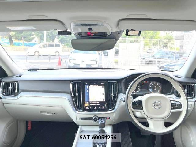 Volvo V60 2020-05 320669-1
