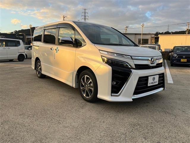 Toyota VOXY 2020-01 27476-6