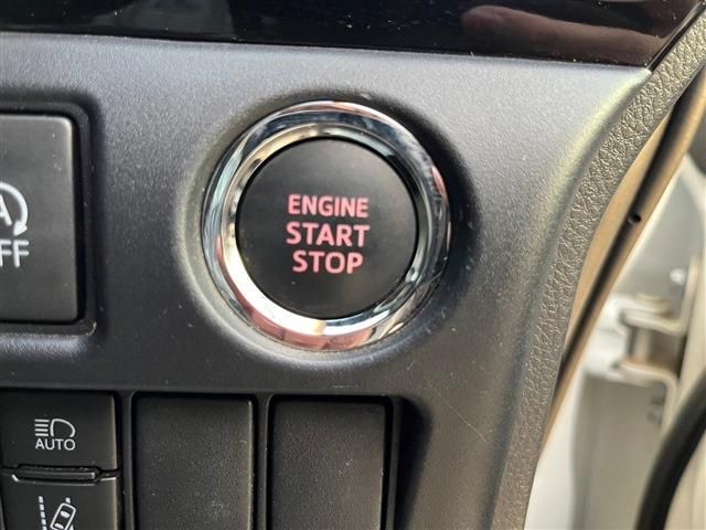 Toyota VOXY 2020-01 27476-28