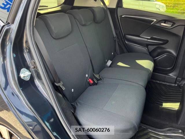 Honda FIT 2019-06 329096-9