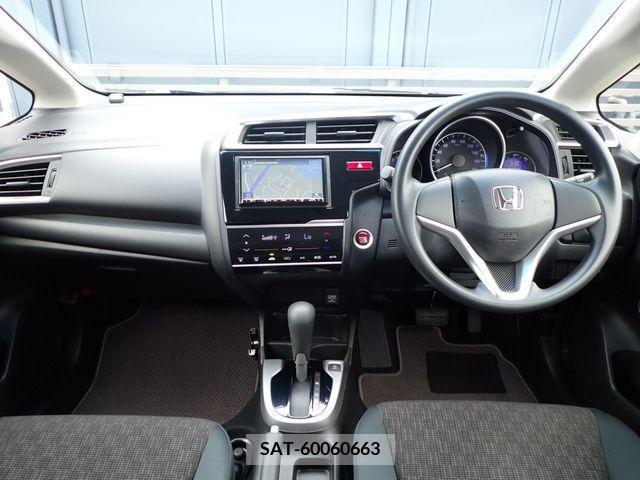 Honda FIT 2017-05 360115-1