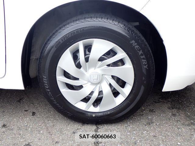 Honda FIT 2017-05 360115-22