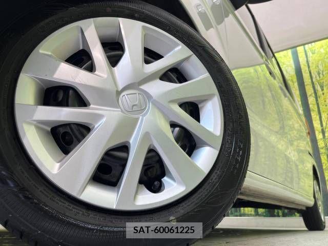 Honda N BOX 2022-04 278670-13