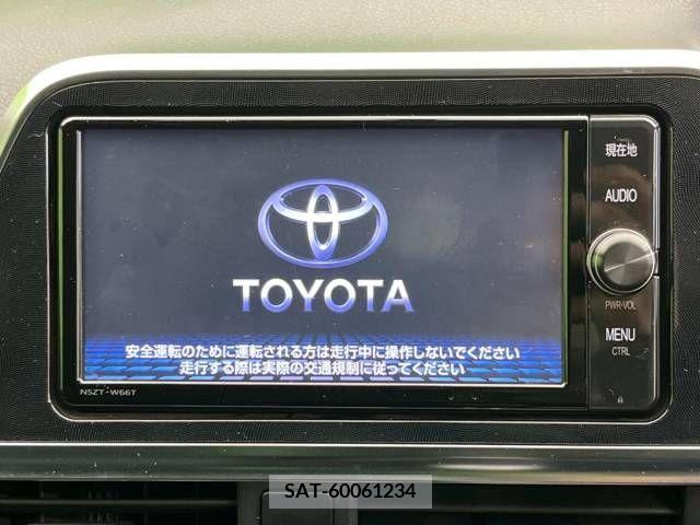 Toyota SIENTA 2016-04 216952-3