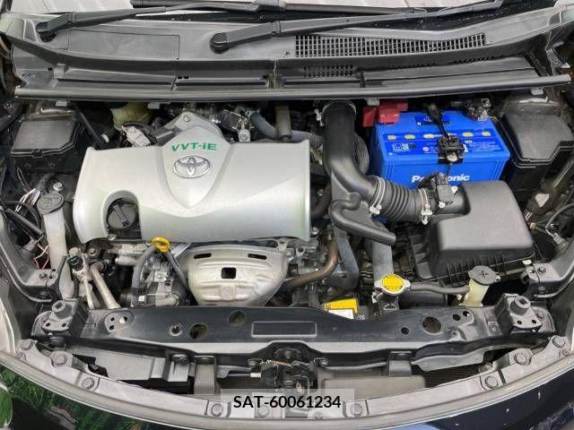 Toyota SIENTA 2016-04 216952-19