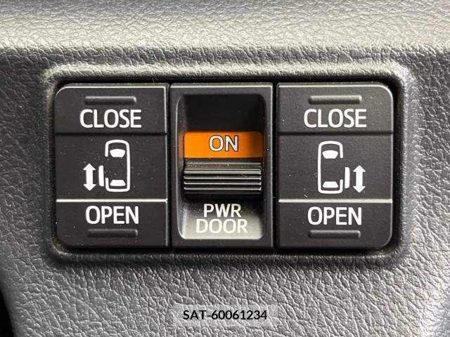 Toyota SIENTA 2016-04 216952-5
