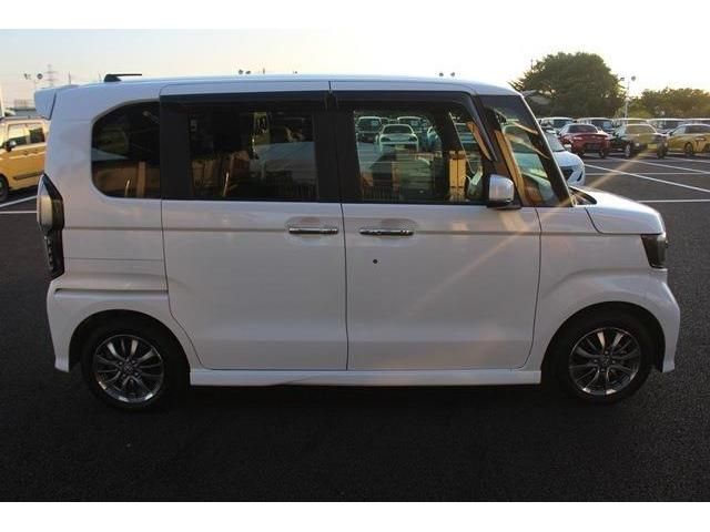 Honda N BOX 2021-06 13181-2