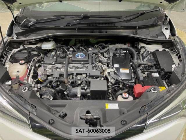 Toyota C-HR 2017-05 264127-19