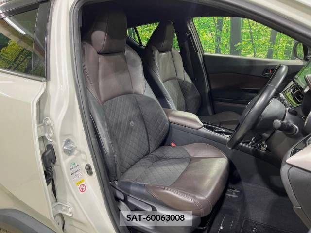 Toyota C-HR 2017-05 264127-12
