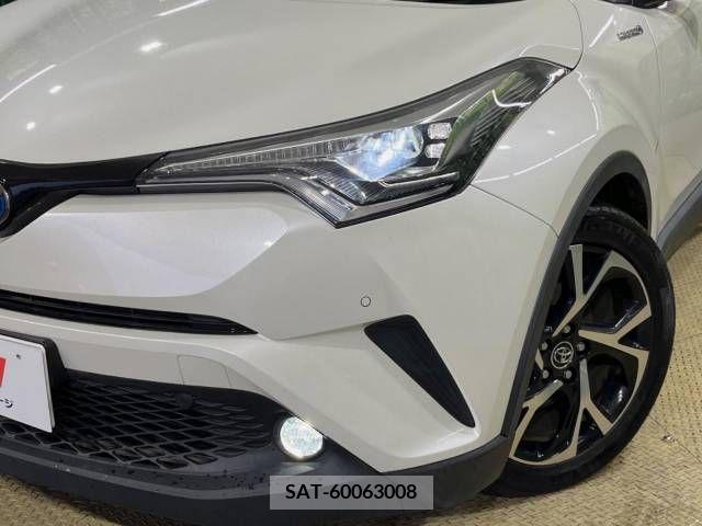 Toyota C-HR 2017-05 264127-9