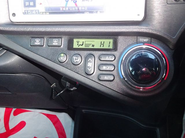 Toyota AQUA 2012-12 193955-16