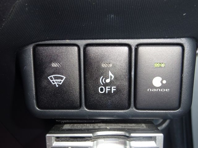 Toyota AQUA 2012-12 193955-17