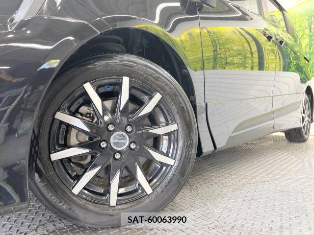 Toyota SIENTA 2016-07 394048-14