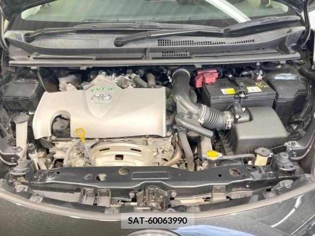 Toyota SIENTA 2016-07 394048-19
