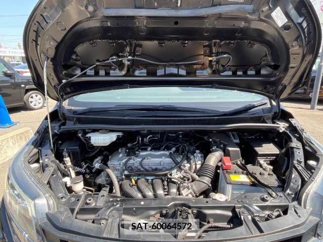 Toyota NOAH 2018-08 279461-19