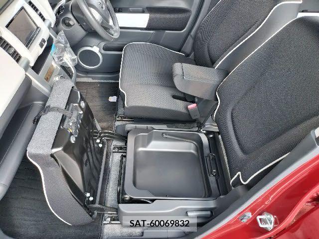 Mazda FLAIR CROSSOVER 2014-09 360343-10