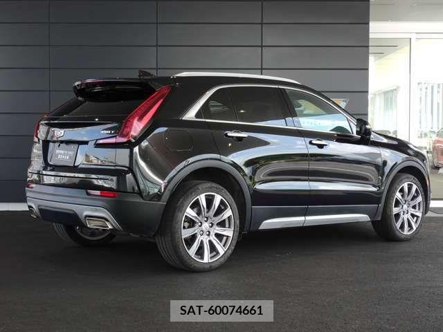 Cadillac XT4 2021-03 375763-2