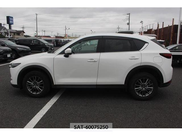 Mazda CX-5 2017-09 335946-8