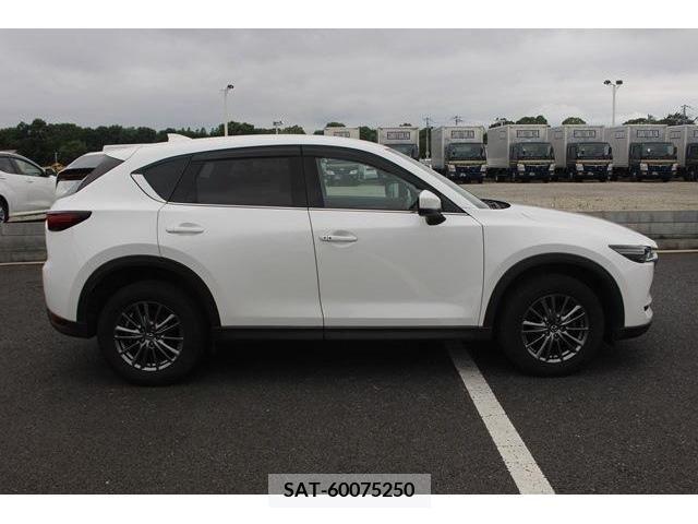 Mazda CX-5 2017-09 335946-10