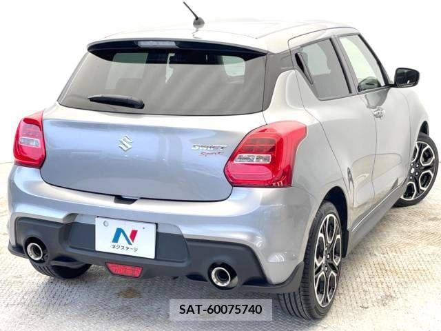 Suzuki SWIFT 2021-11 320825-15