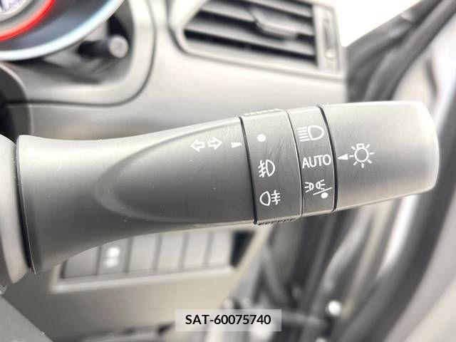 Suzuki SWIFT 2021-11 320825-7