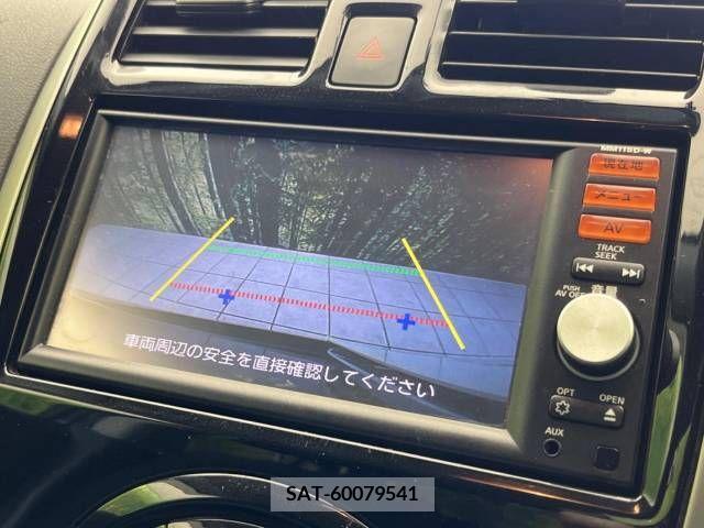 Nissan LATIO 2015-08 349972-3