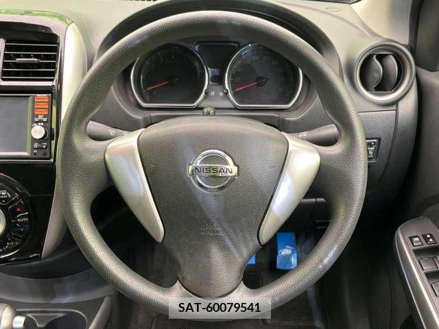 Nissan LATIO 2015-08 349972-11