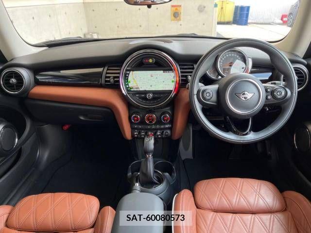 Bmw MINI 2019-08 392246-1