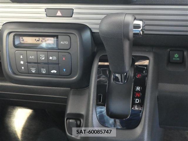 Honda N-VAN 2024-02 307970-11