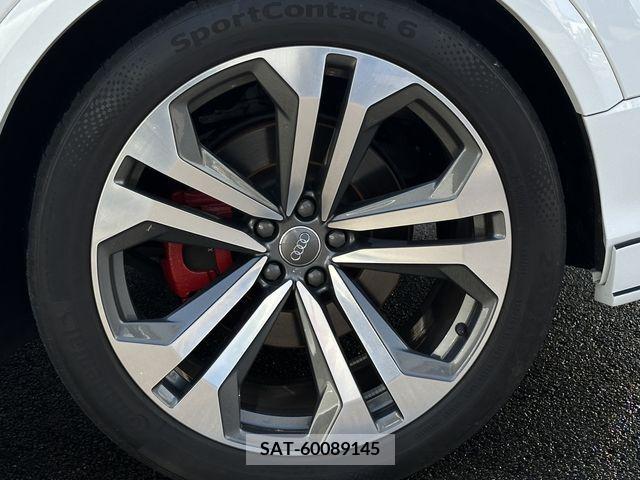 Audi Q8 2019-10 333513-26