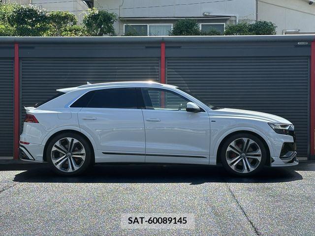 Audi Q8 2019-10 333513-24