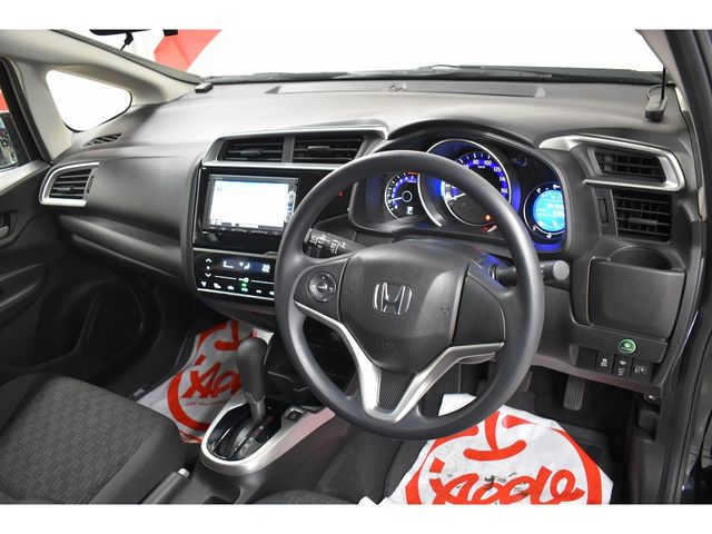 Honda FIT 2015-04 185953-9