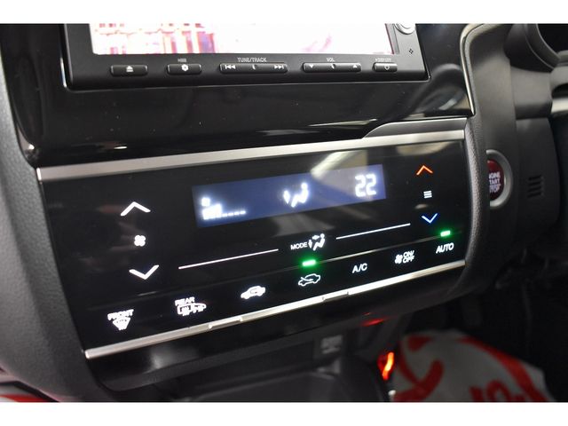 Honda FIT 2015-04 185953-18