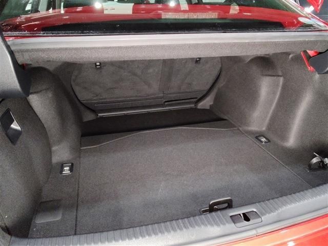 Lexus IS 2016-12 5-18