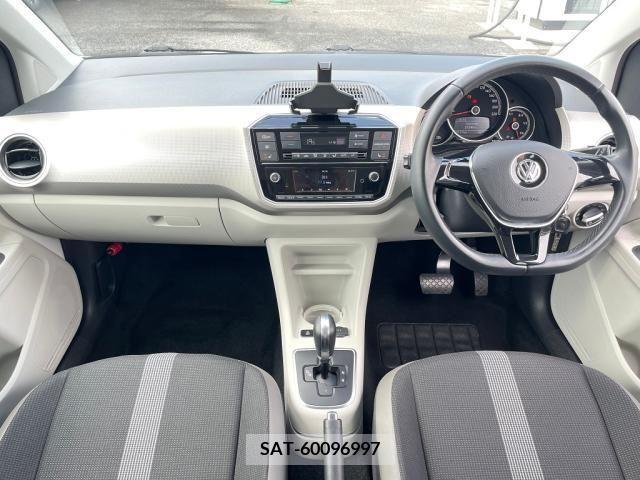 VolksWagen UP! 2020-06 370839-14
